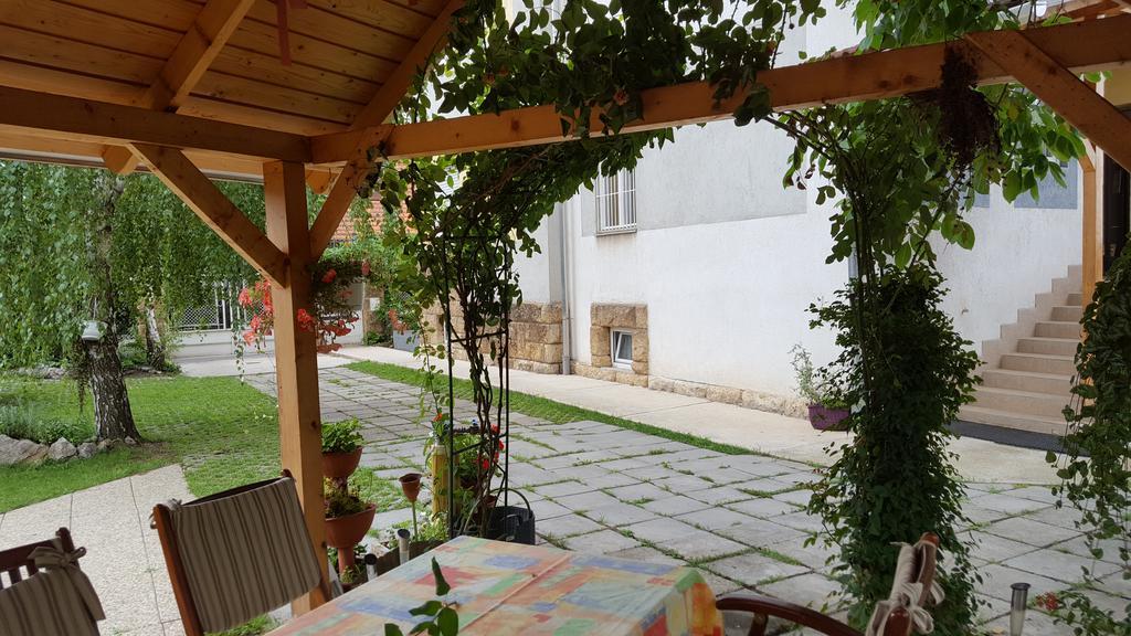 Levandium Apartman Apartment Miskolc Ngoại thất bức ảnh