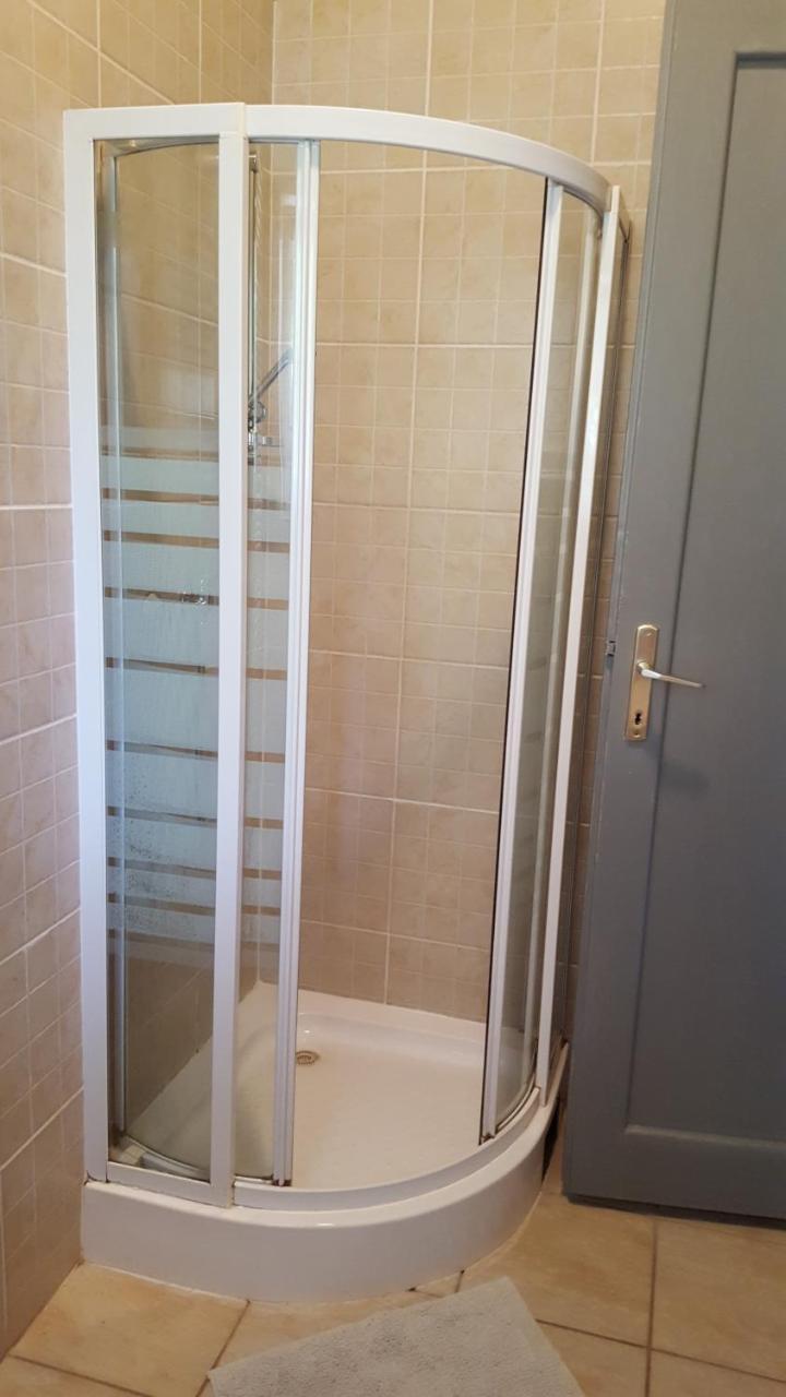 Levandium Apartman Apartment Miskolc Ngoại thất bức ảnh