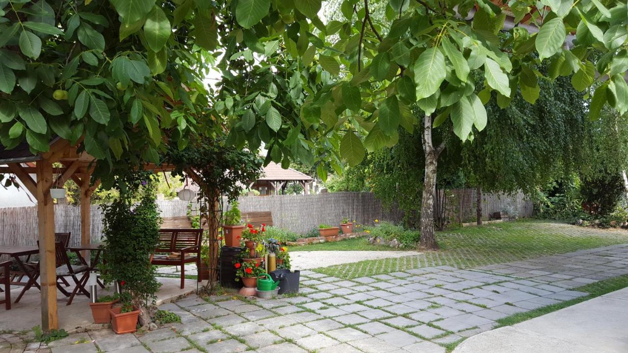 Levandium Apartman Apartment Miskolc Ngoại thất bức ảnh