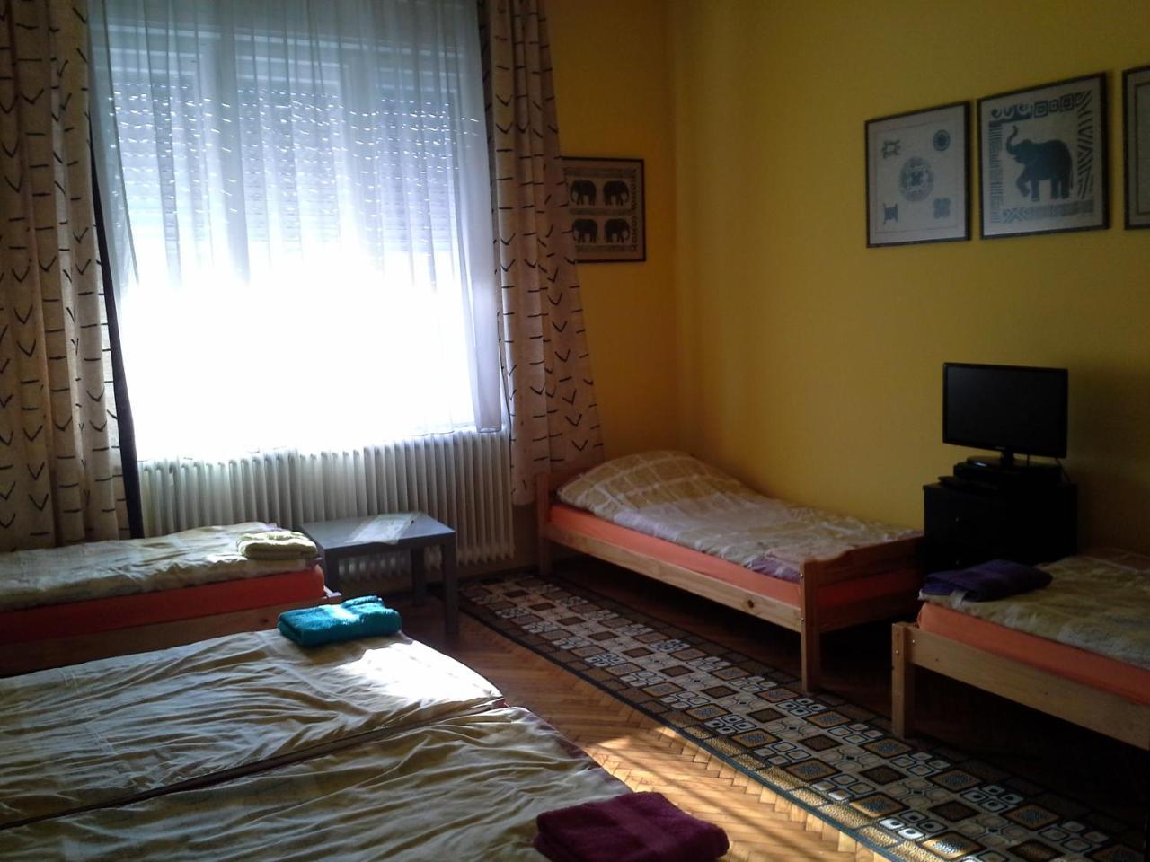 Levandium Apartman Apartment Miskolc Ngoại thất bức ảnh